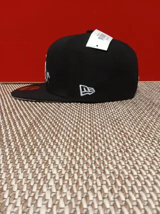 Gorra New Era 59FIFTY bordada Talla 7.1/4