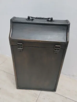 Scatola decorativa per bottiglie