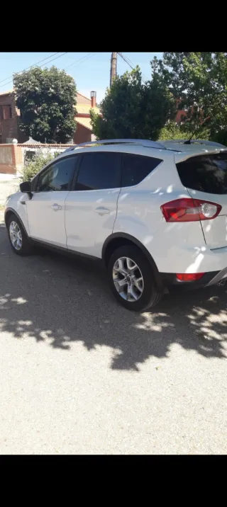 Ford Kuga 2012