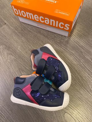 Biomecanics Scarpe Bambina Tg 24 Nuove