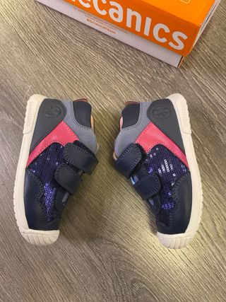 Biomecanics Scarpe Bambina Tg 24 Nuove