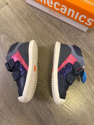 Biomecanics Scarpe Bambina Tg 24 Nuove