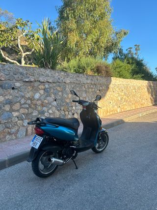 KENROAD 125cc Scooter Automática