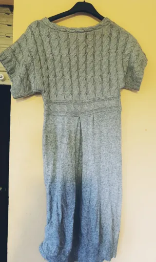 Vestido de punto gris