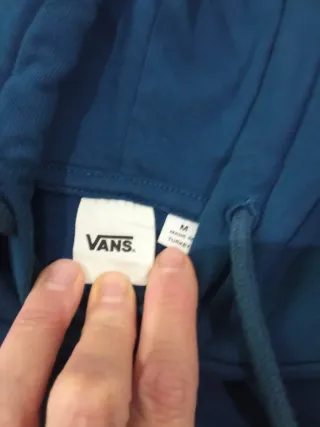 Sudadera Vans azul eléctrico