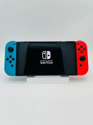 Nintendo Switch OLED – Completa e Come Nuova