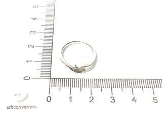 anillo oro 18k con piedra con diamante