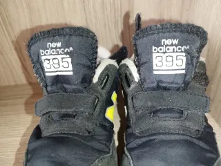 Scarpe da ginnastica New Balance, numero 28.