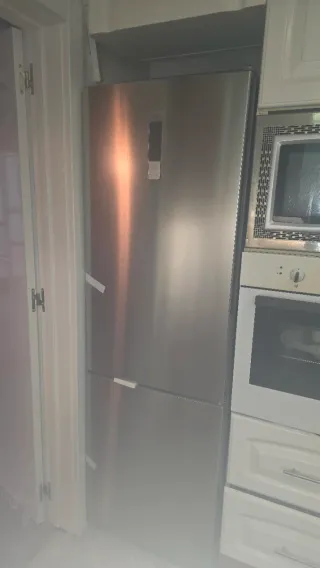 Nevera 185cm Nueva sin estrenar