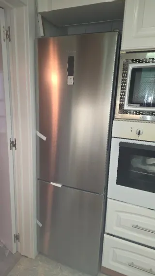 Nevera 185cm Nueva sin estrenar