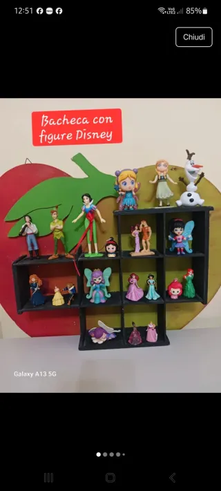 Lotto 12 bambole Disney con espositore