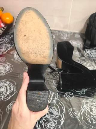 Zapatos Stradivarius Tacón Negro Terciopelo