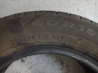 Neumáticos 205/60r16