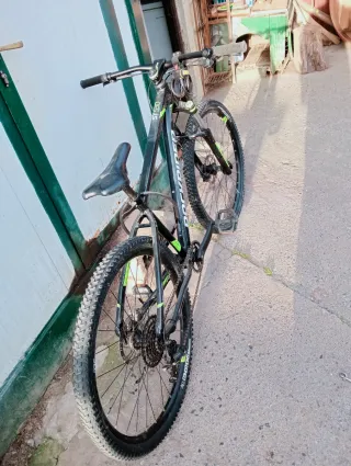 Bicicleta Rockrider 27.5 casi nueva