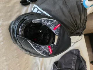 Casco Scorpion Nuevo con Caja Y factura( un uso)