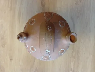 Botijo de barro con dibujos