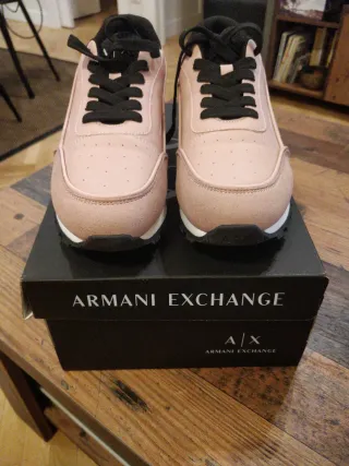 Zapatillas Armani Exchange Rosa y Negro