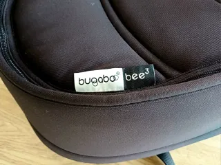 Capazo Bugaboo Bee 3 + adaptadores