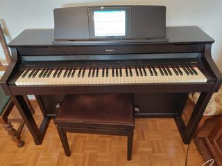 Piano Digital Roland HPi-7F + Banqueta
