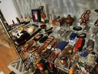 Collezione di accendini vari