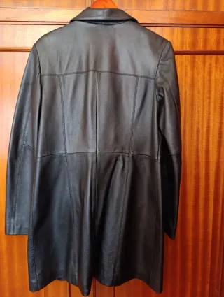 Abrigo piel bovina tres cuartos