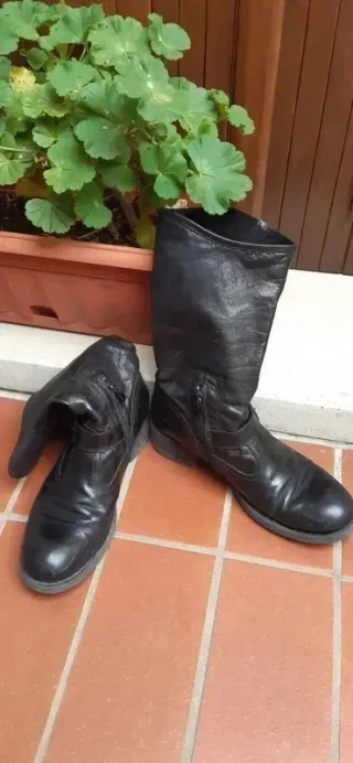 Stivali Nero Giardini Pelle N.39