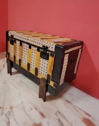 Baúl antiguo almacenaje