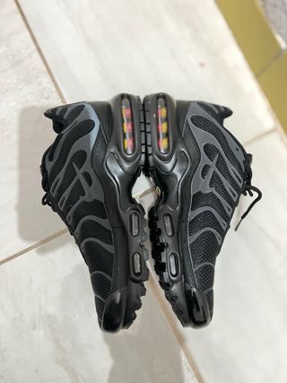 Nike Tn reflectantes