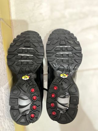 Nike Tn reflectantes