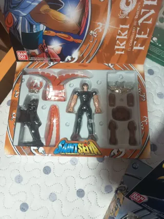 Figuras Caballeros del Zodiaco 2006