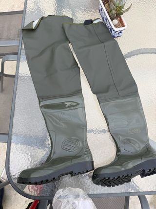 Botas de pesca altas verdes