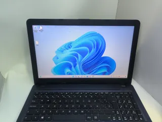 Ordenador Portátil Asus F543U