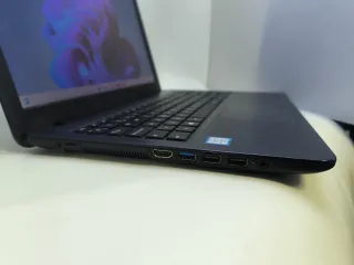 Ordenador Portátil Asus F543U