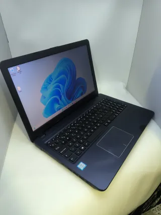 Ordenador Portátil Asus F543U