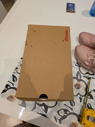 Sneakers Bata Rosa con Fiocco