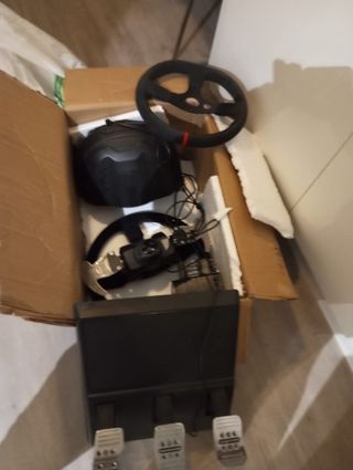 Volante Thrustmaster T300 Ferrari Alcantara negoziabile