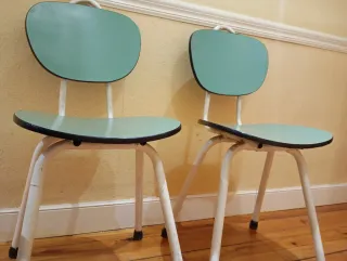 Seggiole vintage verde menta e metallo