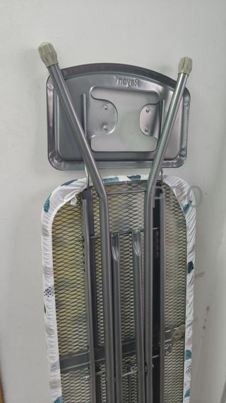 Tabla de Planchar - Gama Basic | Altura Regulable RAYEN