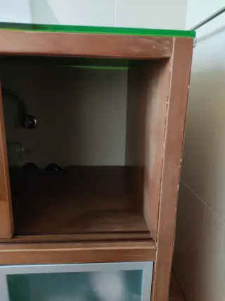 Mueble de baño madera y verde