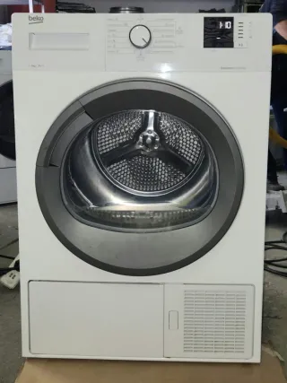 Secadora Beko 8 kilos A++ 200€