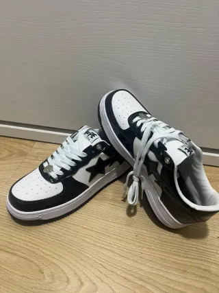 Bape Bapesta Blancas y Negras Talla 41