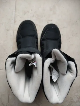 Botas de nieve Decathlon talla 38 dan poca talla