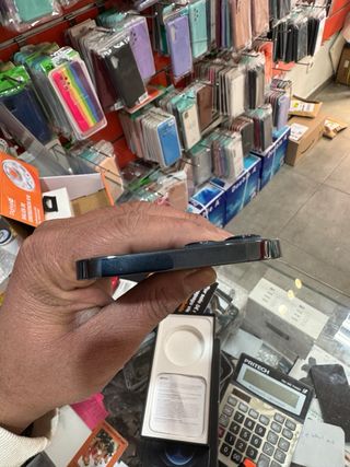 iPhone 12 Pro Max 128GB Azul 84% Batería