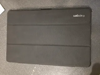 Funda Spigen Samsung Galaxy Tab S8+