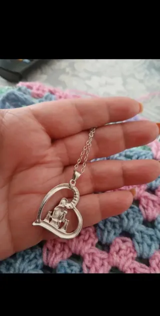 Colgante Corazón Mujer y Gatos Plata