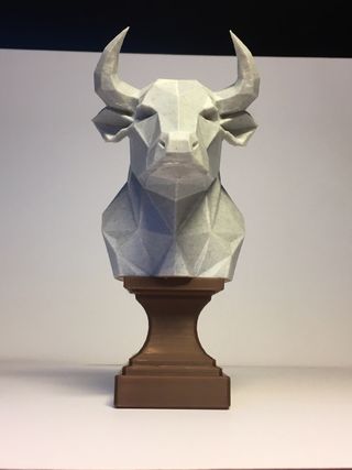 Busto Toro Geometrico