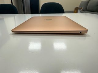 MacBook Air i7 1TB 2020 Oro