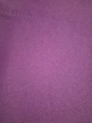 Cortinas moradas nuevas