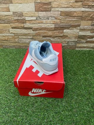 Zapatos Nike Cortez Azul y Blanco