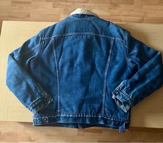 Cazadora Levi's borrego XL